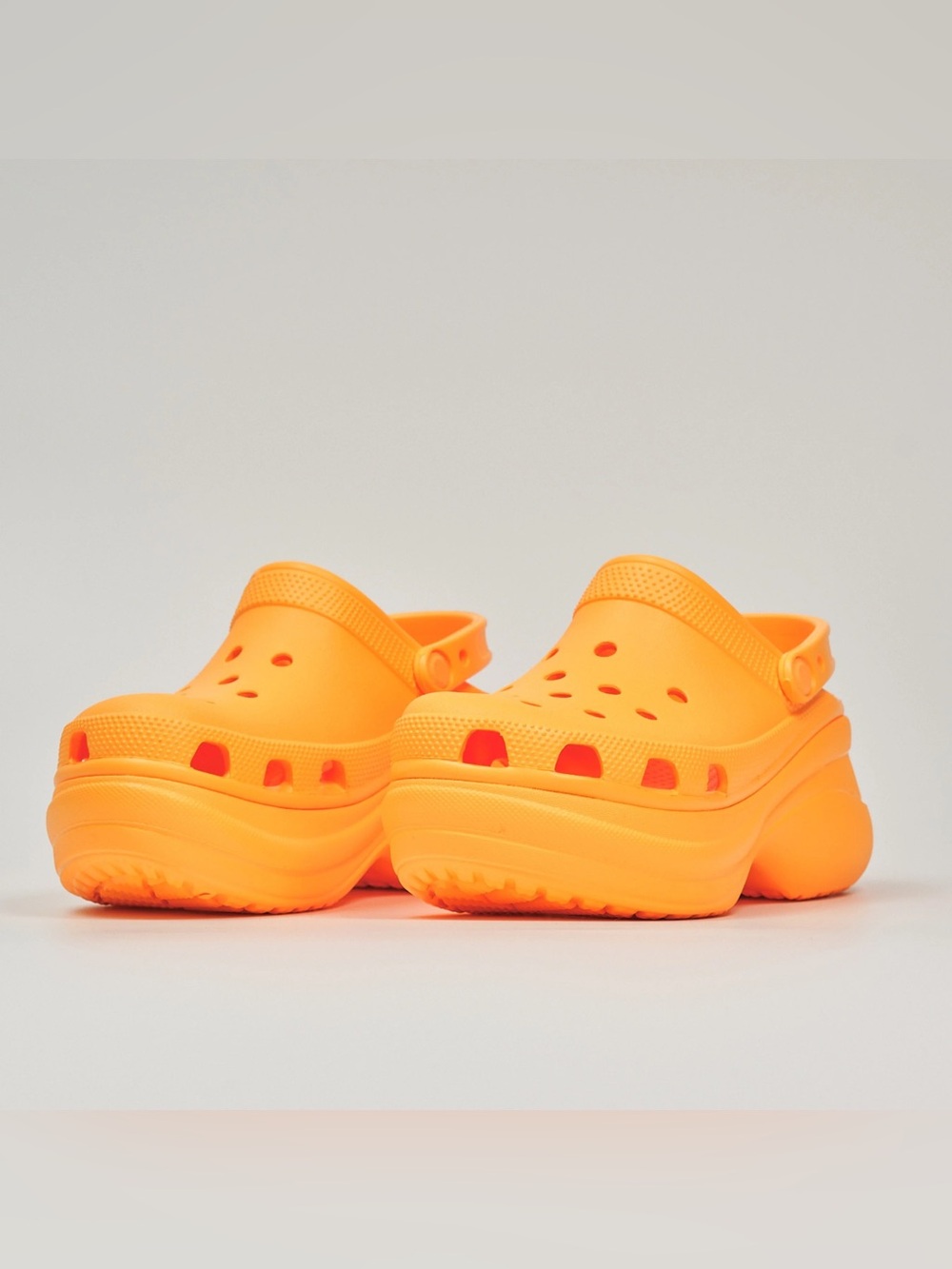 Crocs Bae clogs in orangesicle women’s 7 bright orange platform shoes literide - Picture 7 of 16